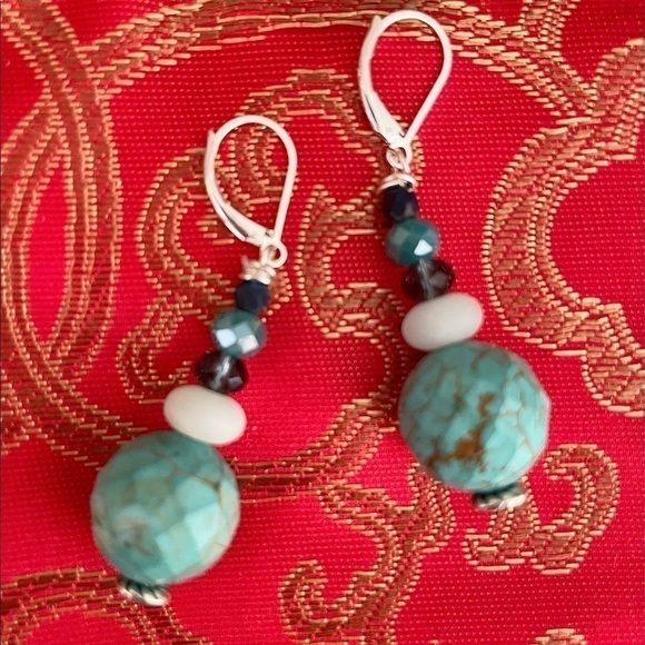 HOST PICK STERLING Silver earrings w graduated Howlite & blues Handcrafted - Picture 4 of 5